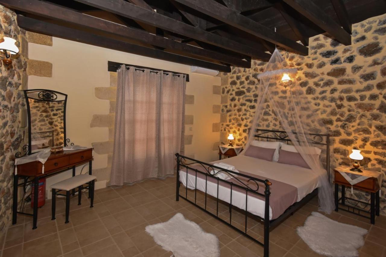 Aretaki Villas Astrátigos 外观 照片