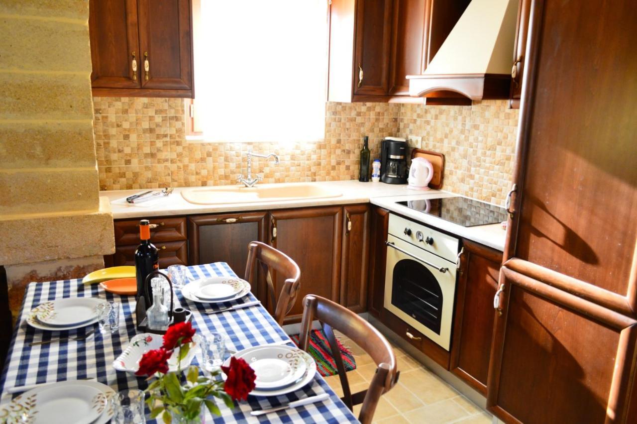 Aretaki Villas Astrátigos 外观 照片