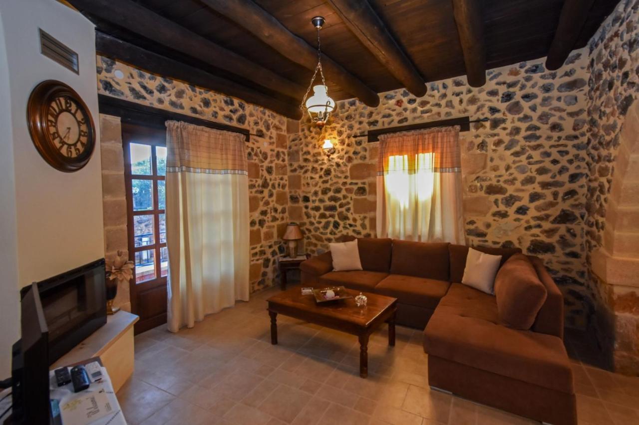 Aretaki Villas Astrátigos 外观 照片